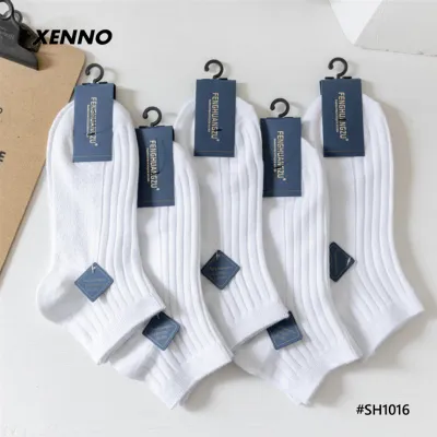 PURE COTTON BREATHABLE MEN’S WHITE SOCKS